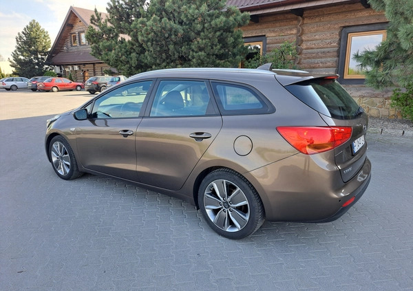 Kia Ceed cena 44800 przebieg: 42000, rok produkcji 2018 z Kłobuck małe 254